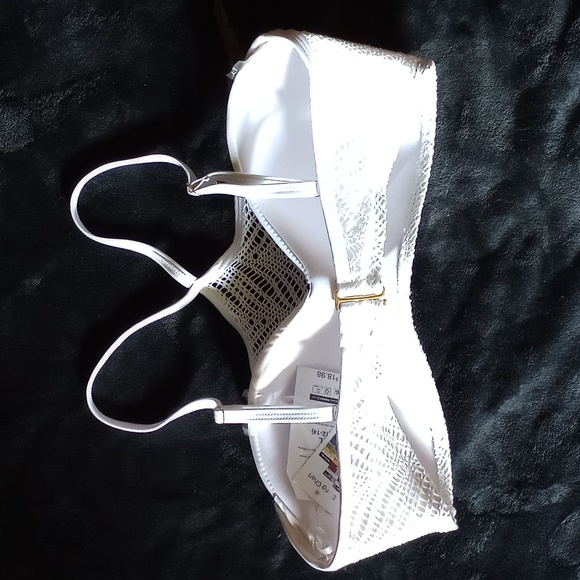 Time and Tru crochet high neck halter top - Picture 2 of 6